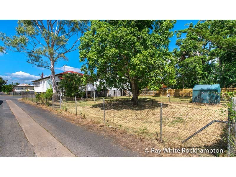 20 Cambridge Street, Rockhampton City QLD 4700