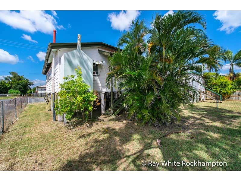 20 Cambridge Street, Rockhampton City QLD 4700