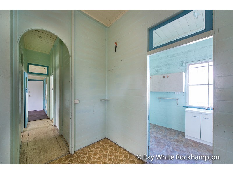 20 Cambridge Street, Rockhampton City QLD 4700