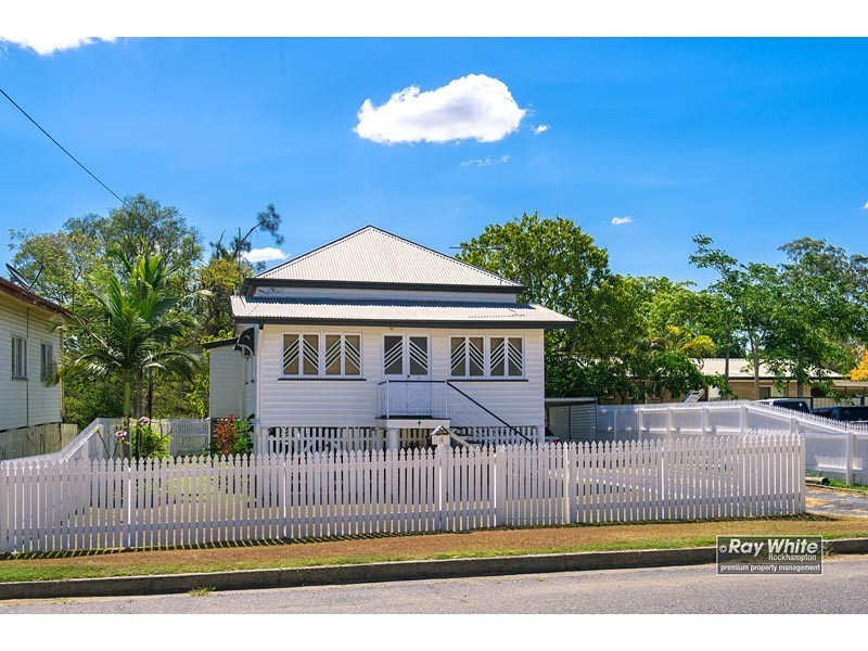 4 Naughton Street, Wandal QLD 4700