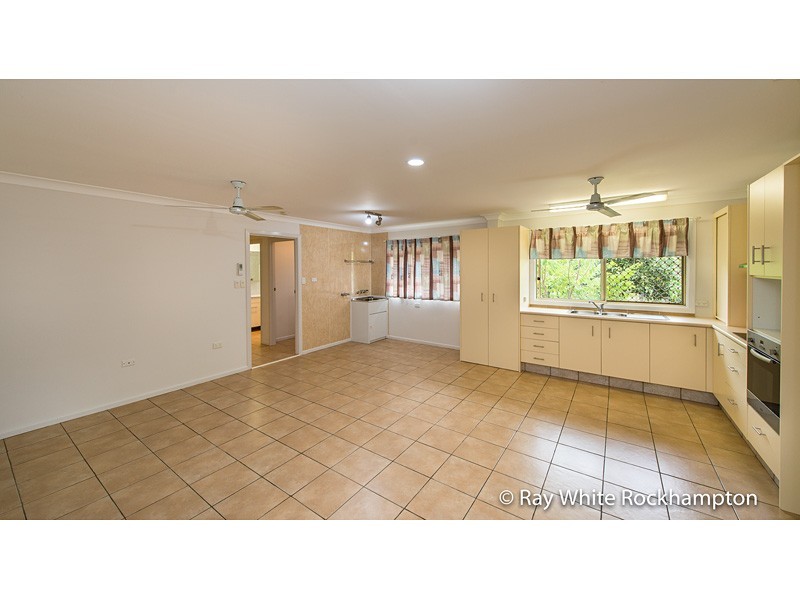 18 Gremalis Drive, Parkhurst QLD 4702