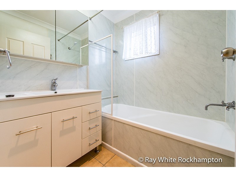 18 Gremalis Drive, Parkhurst QLD 4702