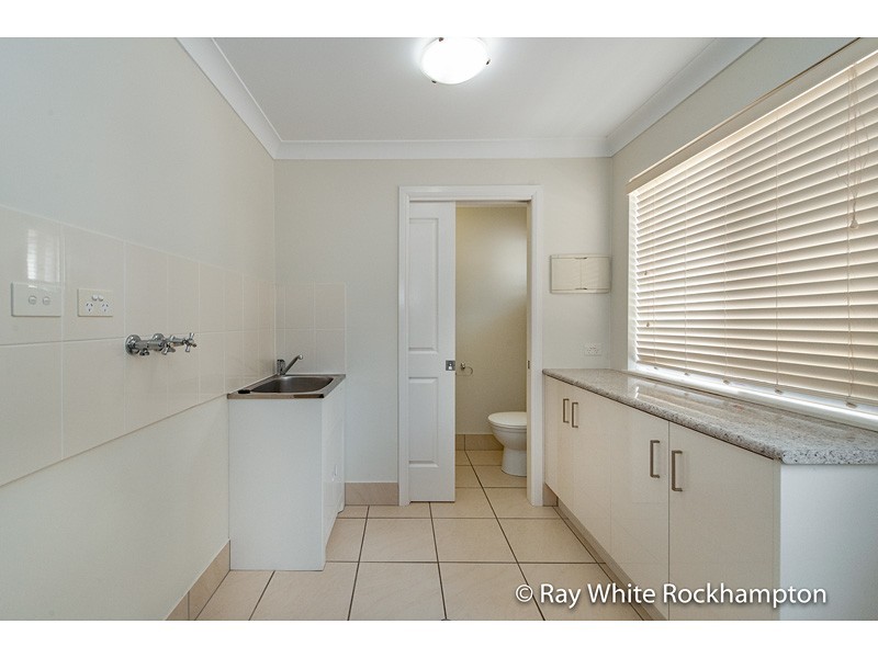 4/200 Denham Street, Allenstown QLD 4700