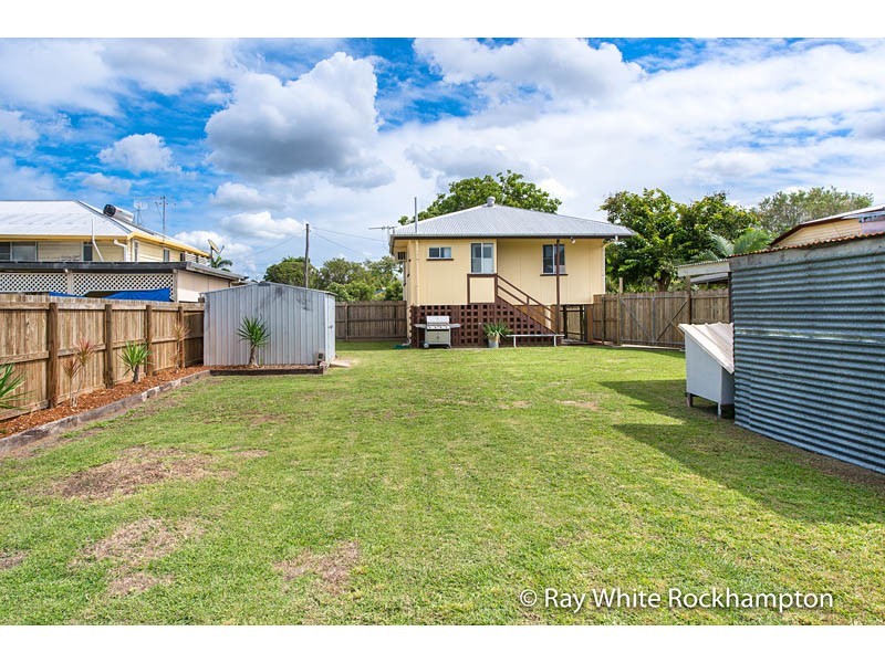 256 Hutton Street, Berserker QLD 4701