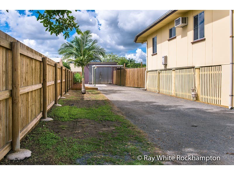 256 Hutton Street, Berserker QLD 4701