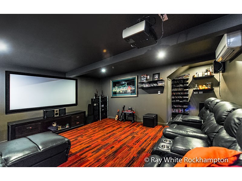 3 Elwing Street, Kawana QLD 4701