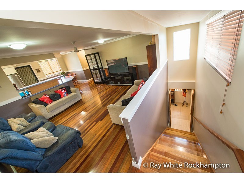 3 Elwing Street, Kawana QLD 4701