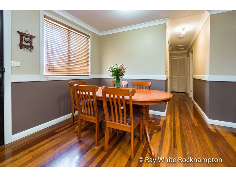 3 Elwing Street, Kawana QLD 4701