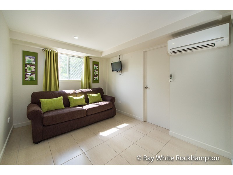 3 Elwing Street, Kawana QLD 4701