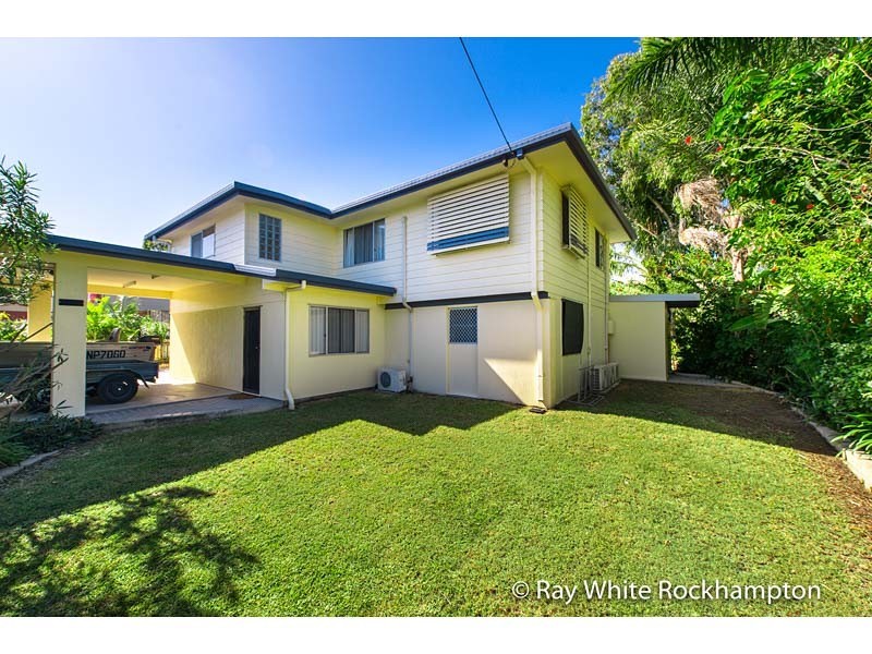 3 Elwing Street, Kawana QLD 4701