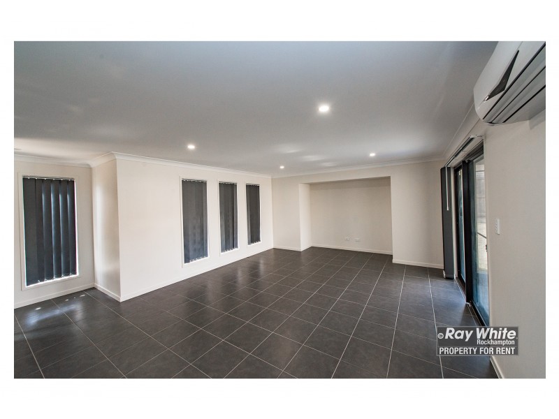 6 Hedgerose Way, Parkhurst QLD 4702