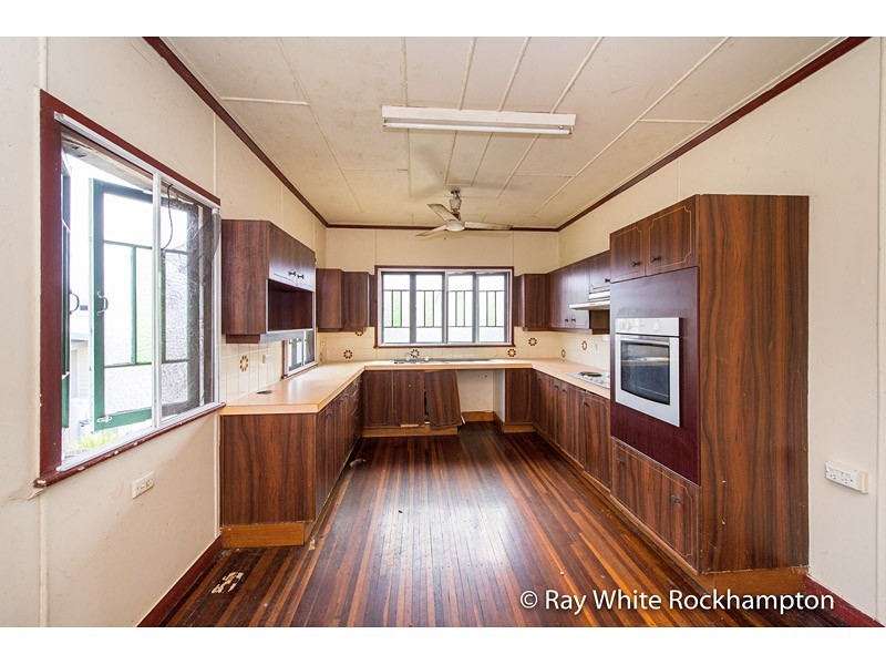 23 Hollingsworth Street, Kawana QLD 4701