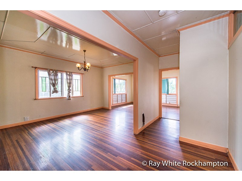 23 Hollingsworth Street, Kawana QLD 4701