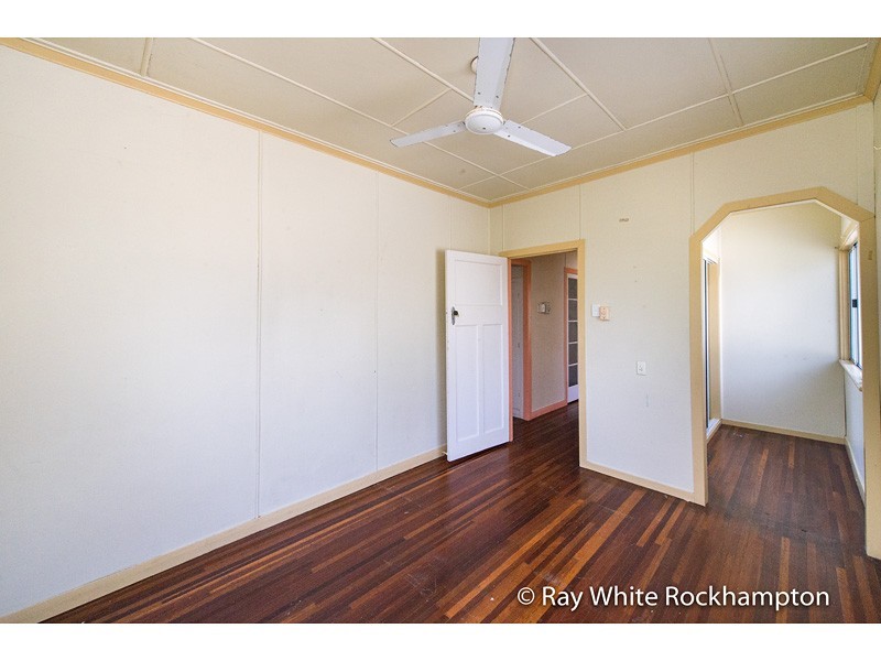 23 Hollingsworth Street, Kawana QLD 4701