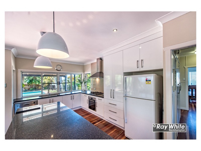24 Nathan Street, The Range QLD 4700