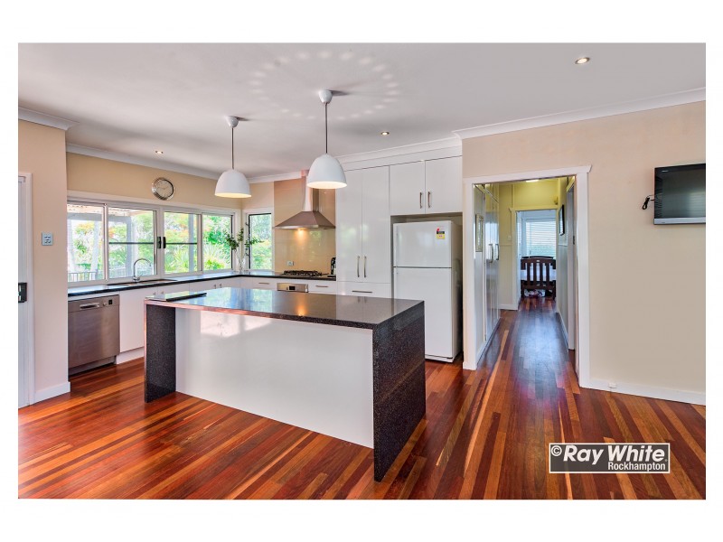 24 Nathan Street, The Range QLD 4700