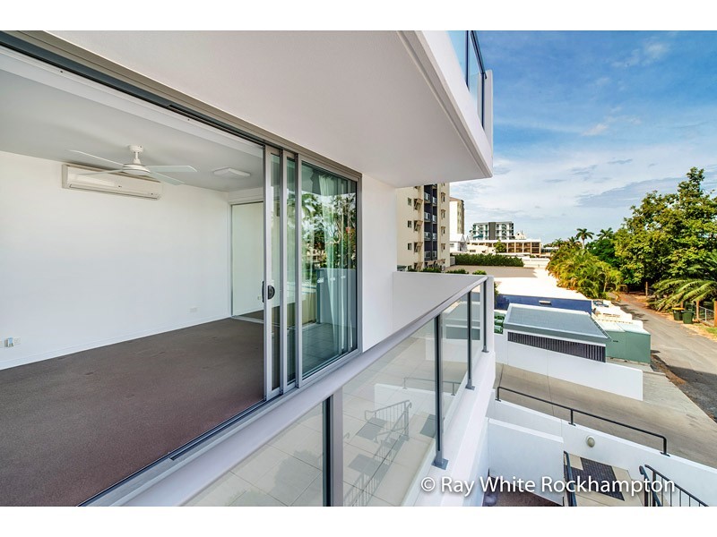 101/2-4 Victoria Parade, Rockhampton City QLD 4700