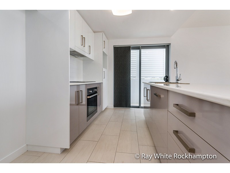 101/2-4 Victoria Parade, Rockhampton City QLD 4700