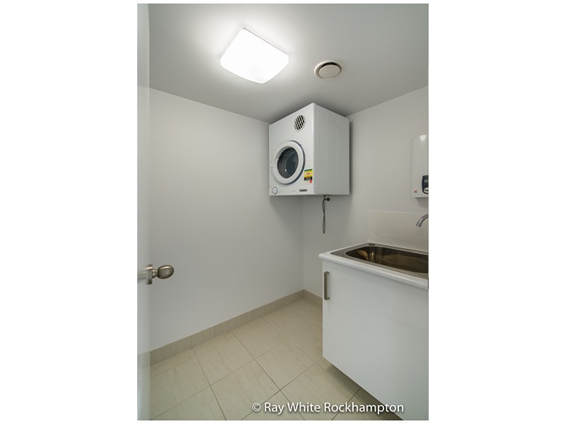 101/2-4 Victoria Parade, Rockhampton City QLD 4700