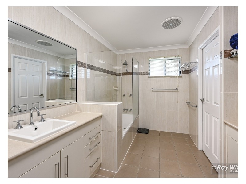 20 Cargill Avenue, Frenchville QLD 4701