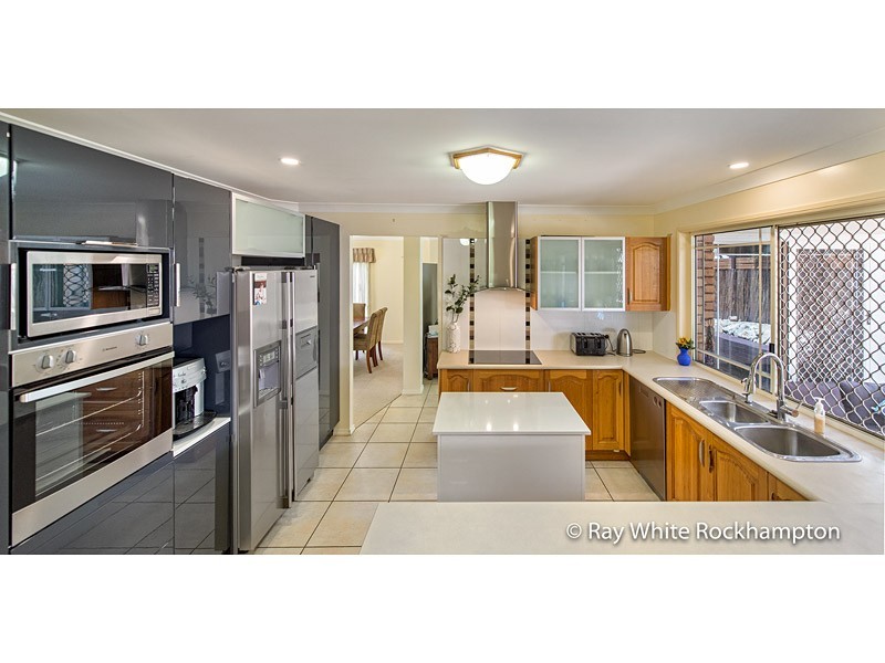 9 Blue Gum Terrace, Frenchville QLD 4701