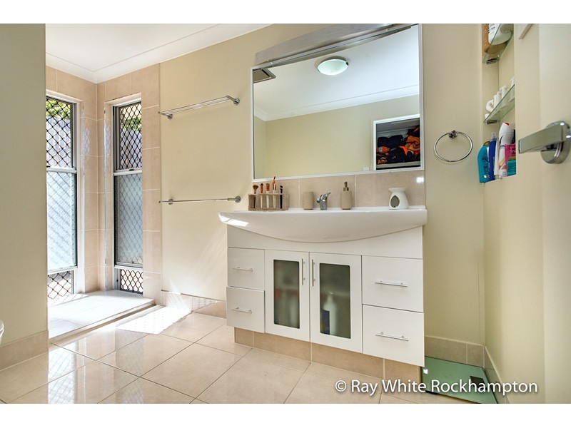 21 Frenchman’s Lane, Frenchville QLD 4701