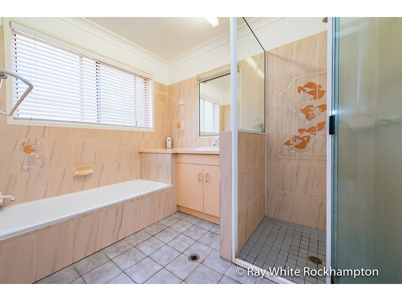 23 Green Avenue, Glenlee QLD 4711