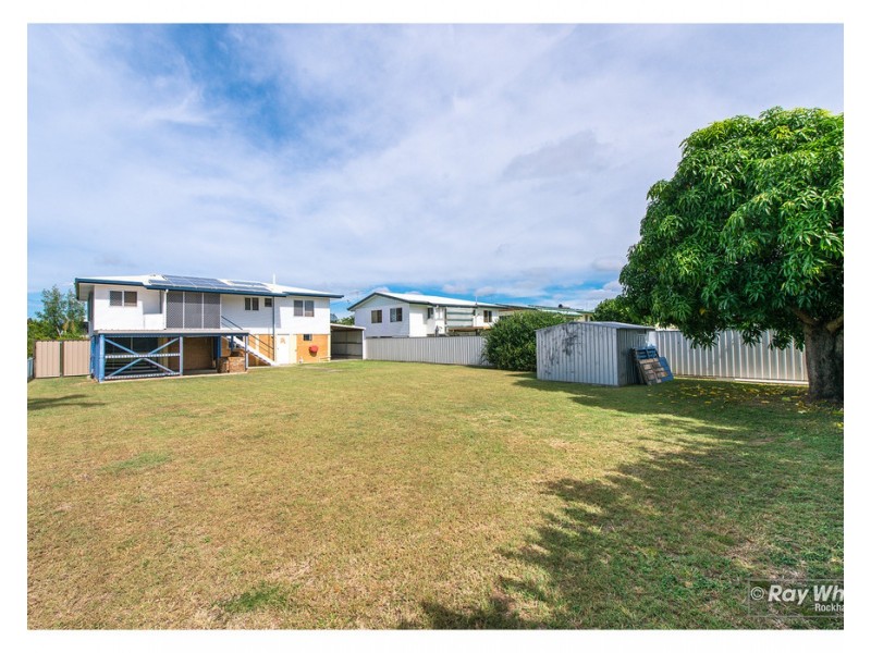 97 Rice Street, Park Avenue QLD 4701