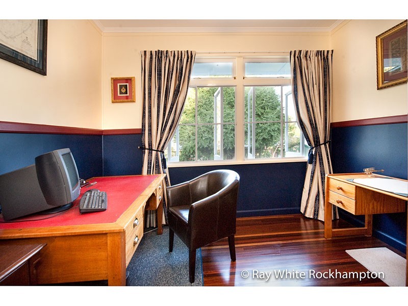 295 Agnes Street, The Range QLD 4700