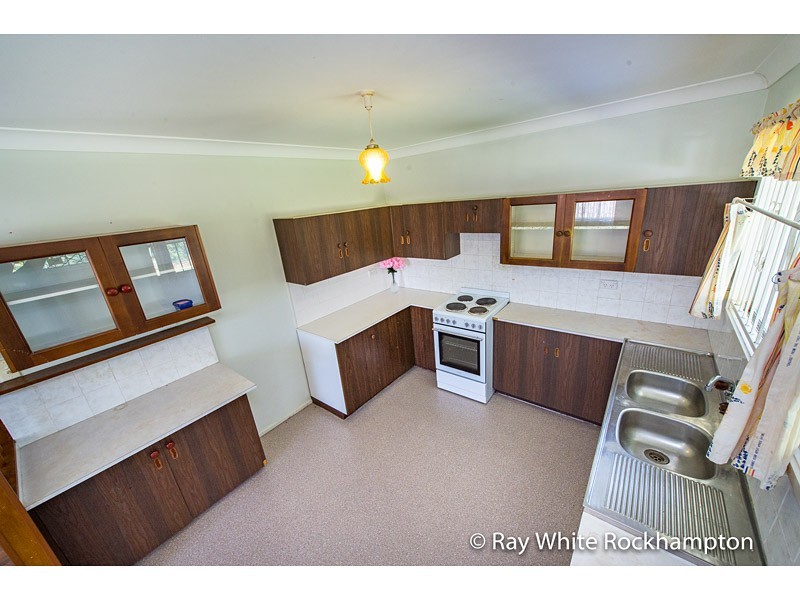 132 Dee Street, Koongal QLD 4701
