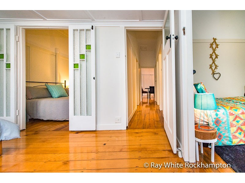 7 Penlington Street, The Range QLD 4700
