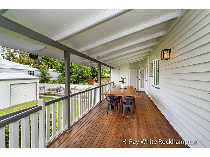 7 Penlington Street, The Range QLD 4700
