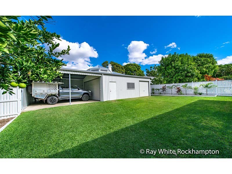 7 Penlington Street, The Range QLD 4700