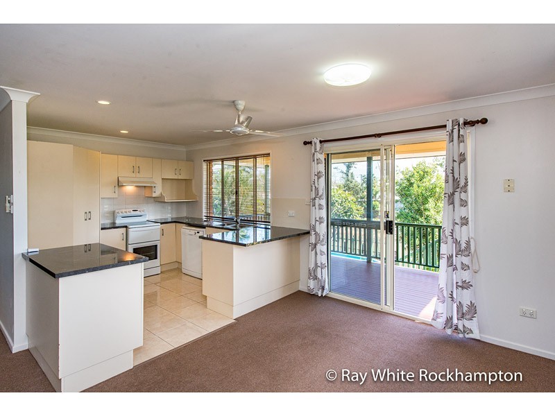 7 Orana Place, Kawana QLD 4701