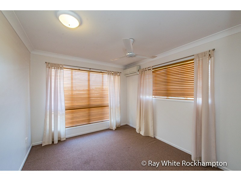 7 Orana Place, Kawana QLD 4701