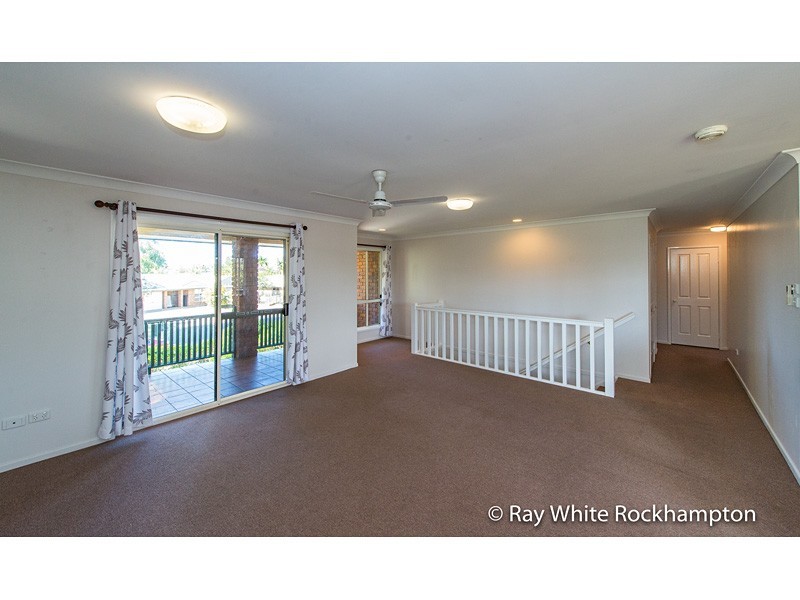 7 Orana Place, Kawana QLD 4701