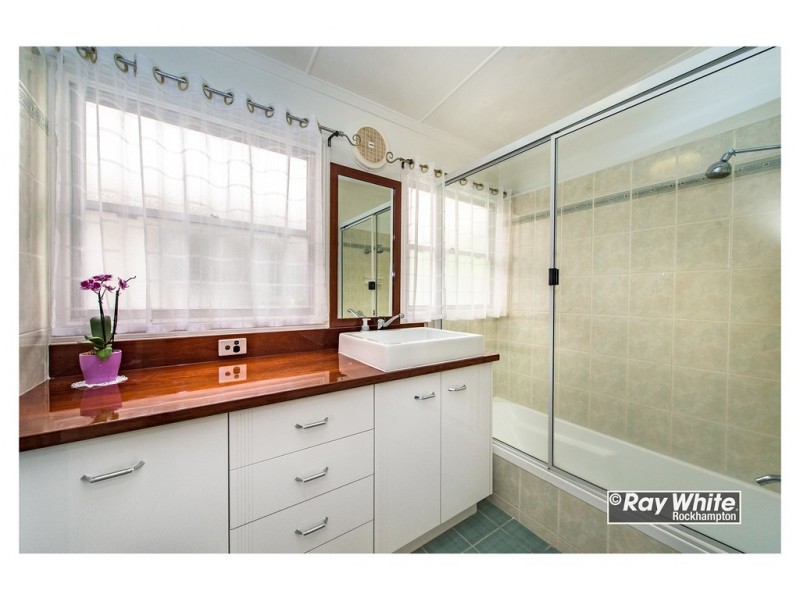 24 Wiseman Street, The Range QLD 4700