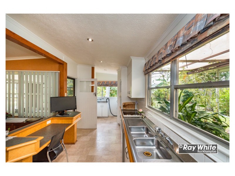 24 Wiseman Street, The Range QLD 4700