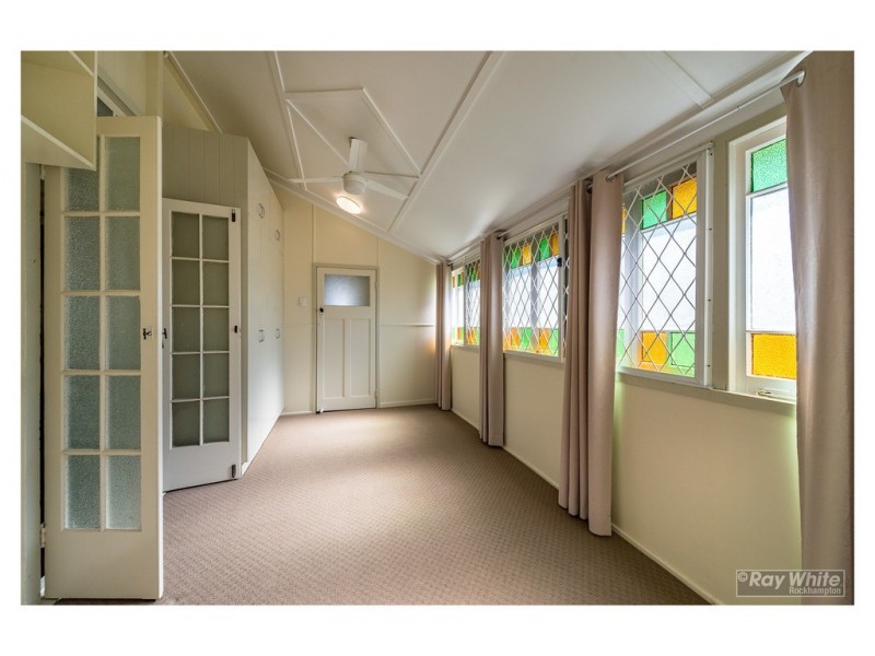 258 Agnes Street, The Range QLD 4700