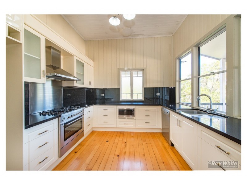 258 Agnes Street, The Range QLD 4700