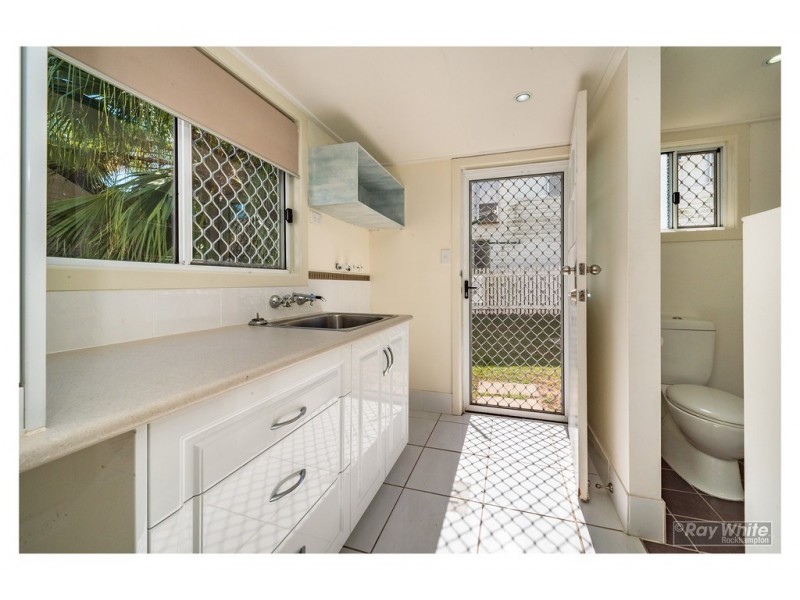 258 Agnes Street, The Range QLD 4700
