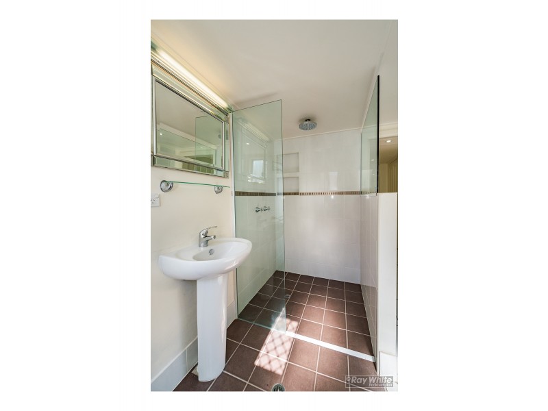 258 Agnes Street, The Range QLD 4700