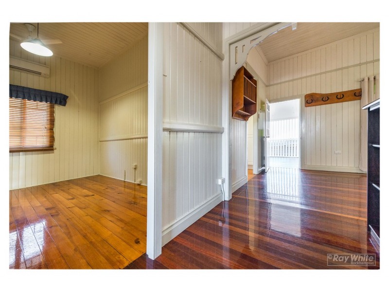 258 Agnes Street, The Range QLD 4700