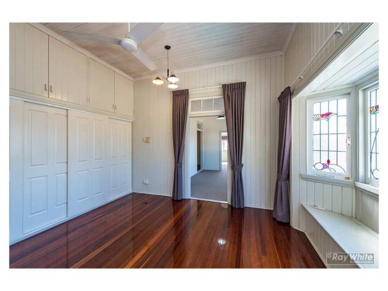 258 Agnes Street, The Range QLD 4700