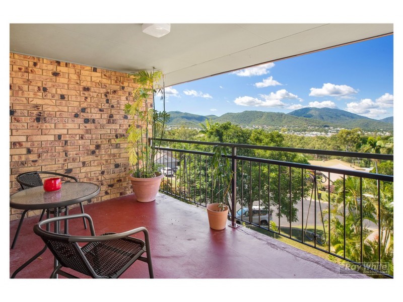 15 Hutcheon Street, Kawana QLD 4701
