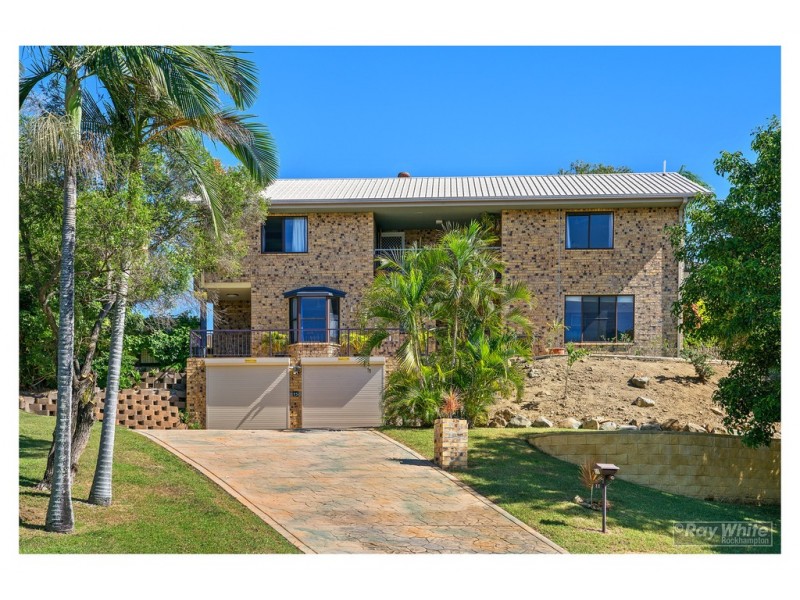 15 Hutcheon Street, Kawana QLD 4701
