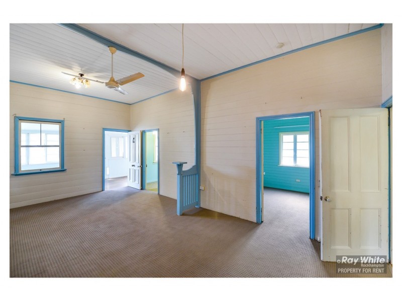 24 Pilkington Street, Koongal QLD 4701