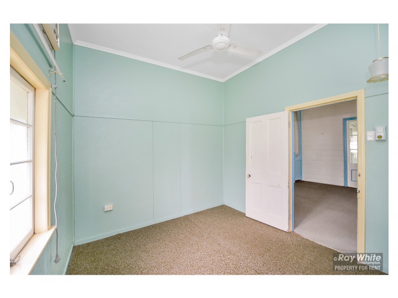 24 Pilkington Street, Koongal QLD 4701