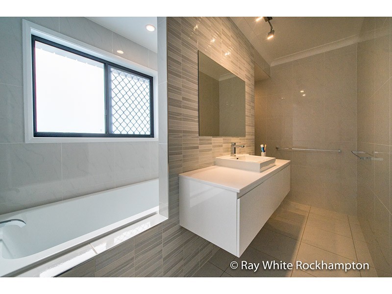 30 Inverary Way, Rockyview QLD 4701