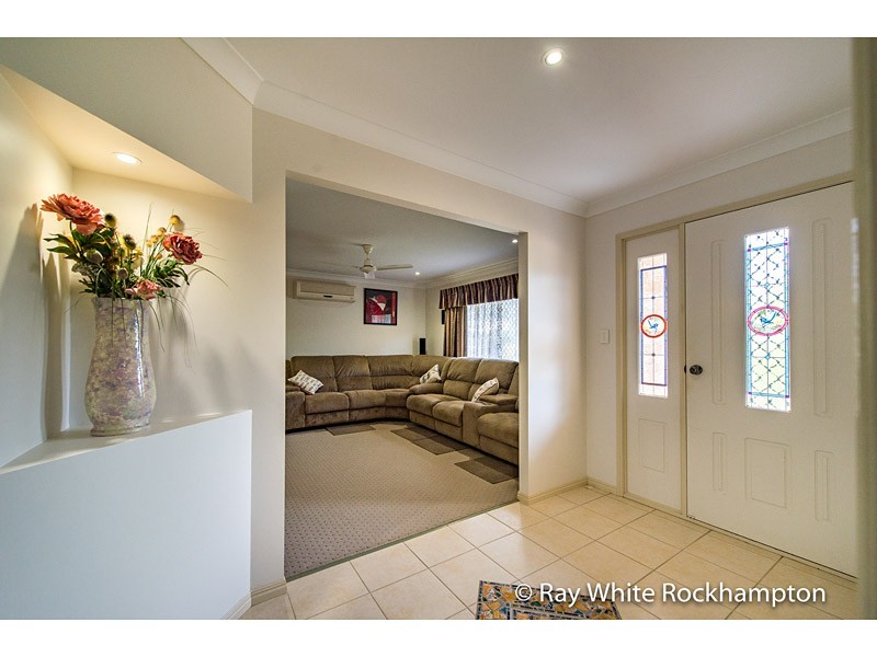 9 Jewell Court, Parkhurst QLD 4702